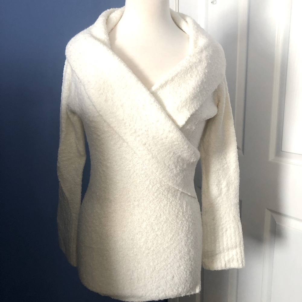 Victoria’s Secret White Boucle sweater with rainbow iridescent sparkle